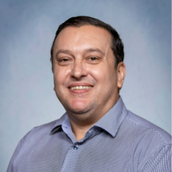 Marcos César Mantelo