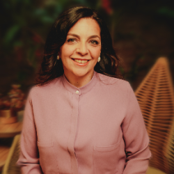 Priscila Arraes Reino
