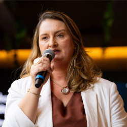 Karen Cristiane Jardzwski
