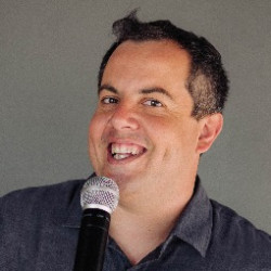 Mathias Emke de Oliveira